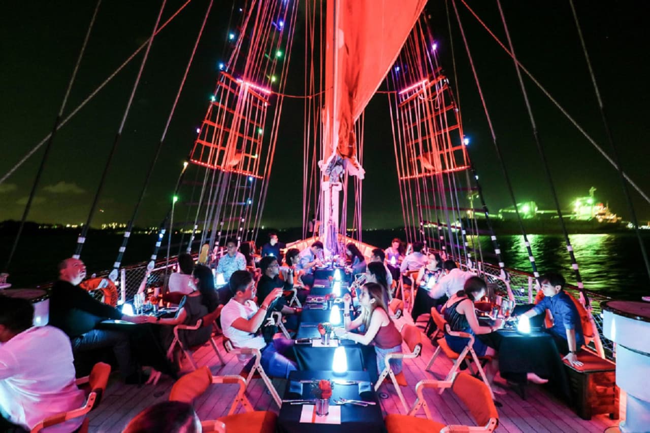 The Royal Albatross - Luxury Tall Ship Cruise Ticket - image 17