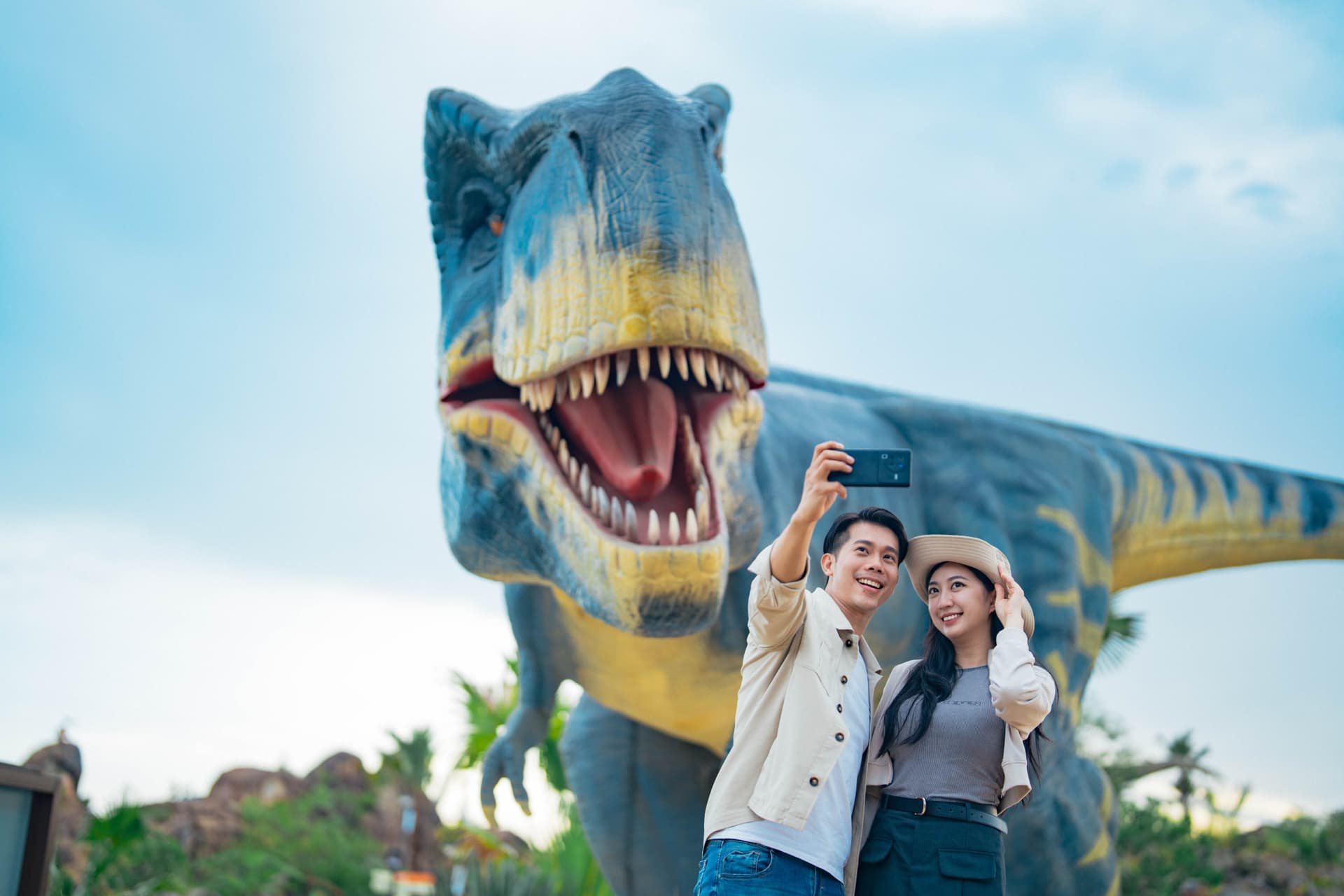 Dino Desert Ticket - main image